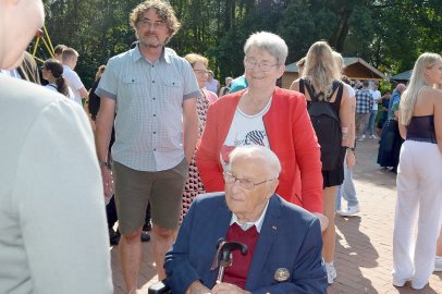 Festakt am Gymnasium in Rhauderfehn - Bild 30