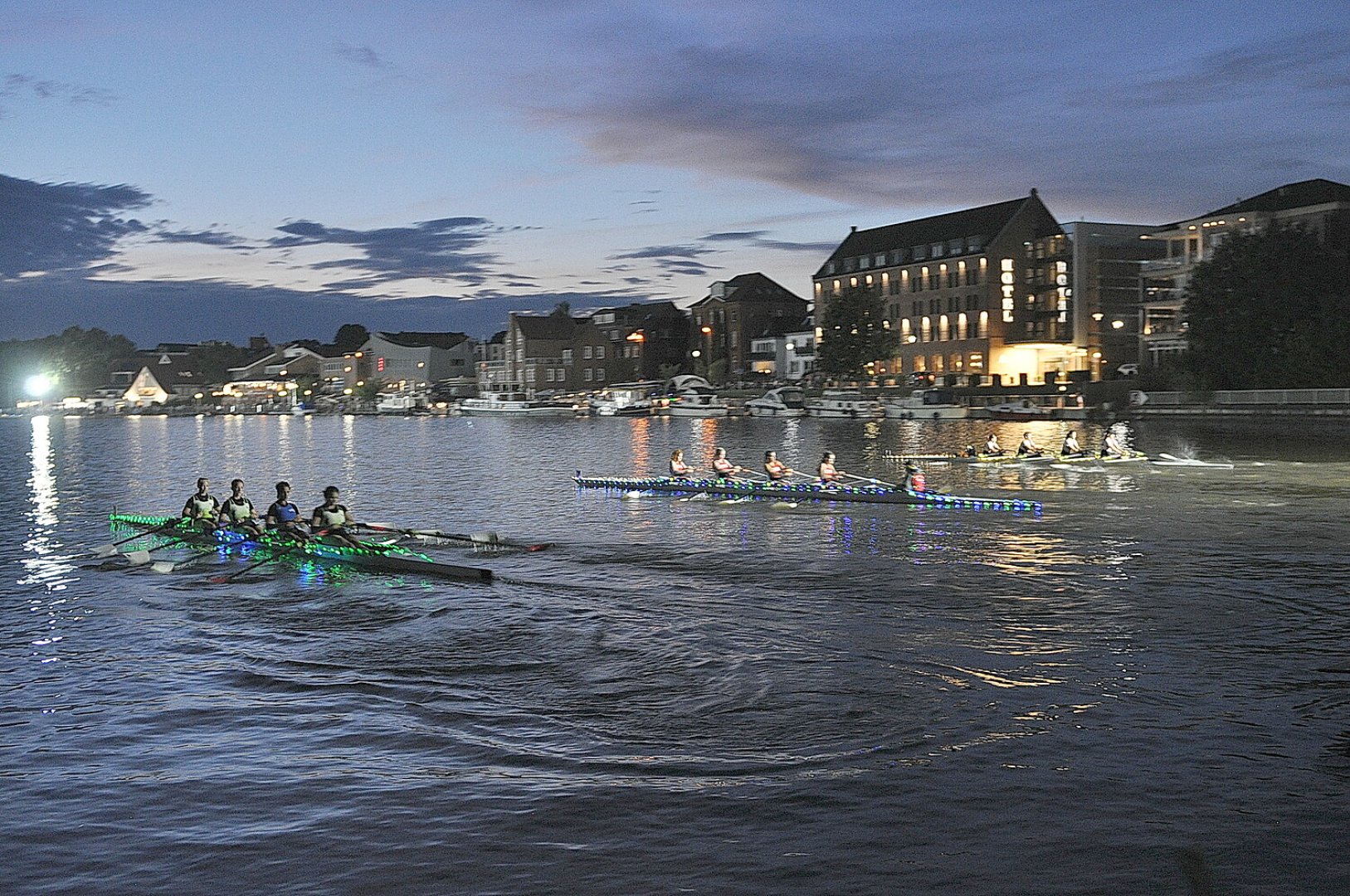 Ruderregatta in Leer - Bild 2