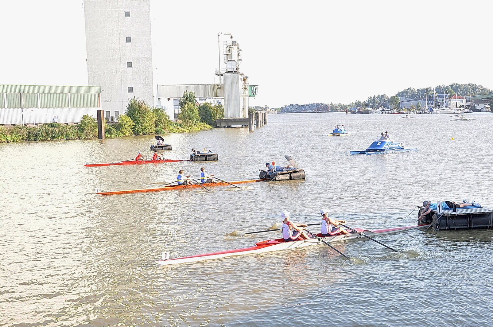 Ruderregatta in Leer - Bild 14