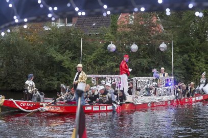 Lampionfahrt in Emden - Bild 3