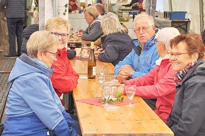 Die Bilder vom Weinfest in Weener - Bild 9