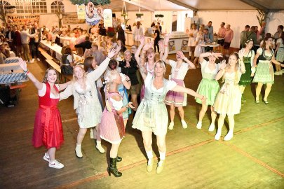 Die Fotos vom Oktoberfest in Veenhusen Teil 2 - Bild 5