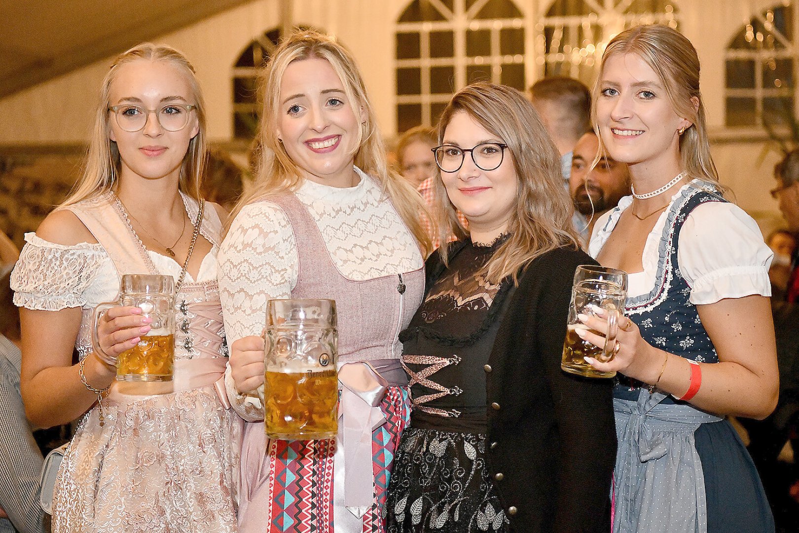 Die Fotos vom Oktoberfest in Veenhusen Teil 3 - Bild 9