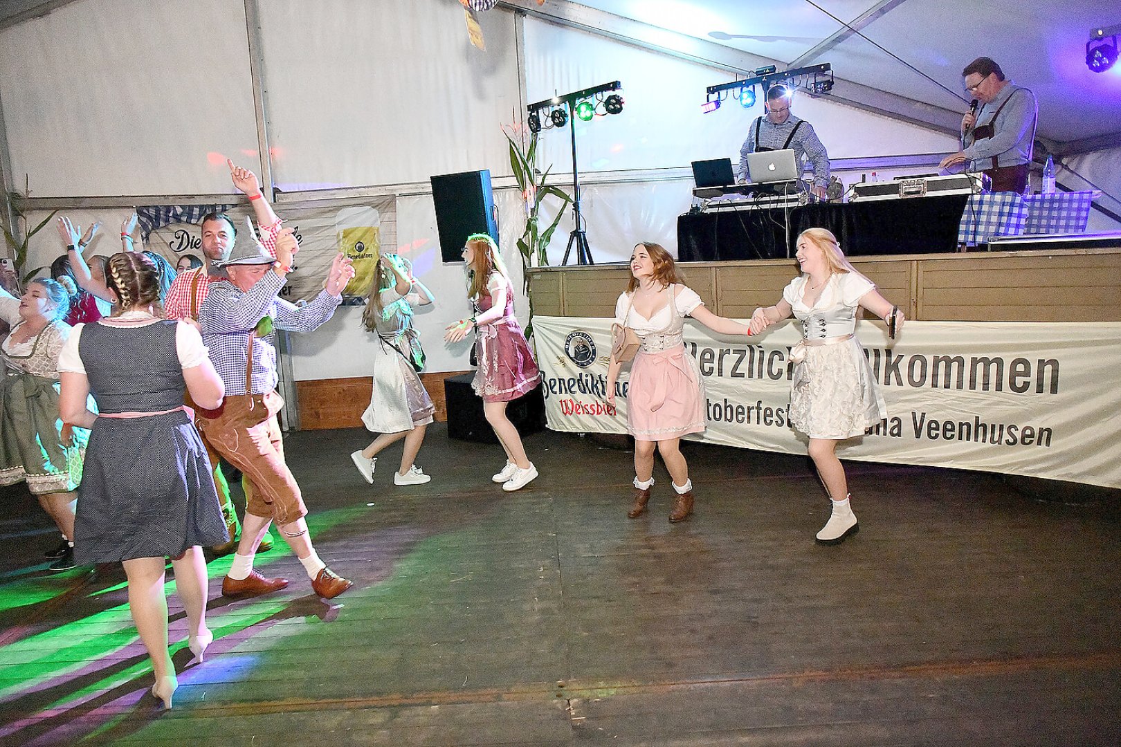 Die Fotos vom Oktoberfest in Veenhusen Teil 3 - Bild 15