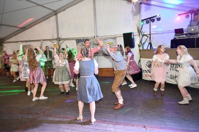 Die Fotos vom Oktoberfest in Veenhusen Teil 3 - Bild 16