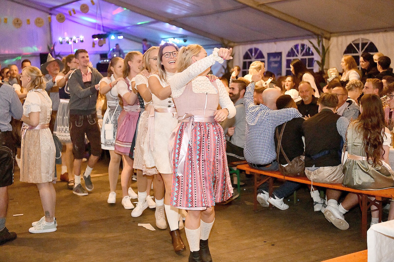 Die Fotos vom Oktoberfest in Veenhusen Teil 3 - Bild 29