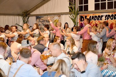 Die Fotos vom Oktoberfest in Veenhusen Teil 3 - Bild 35