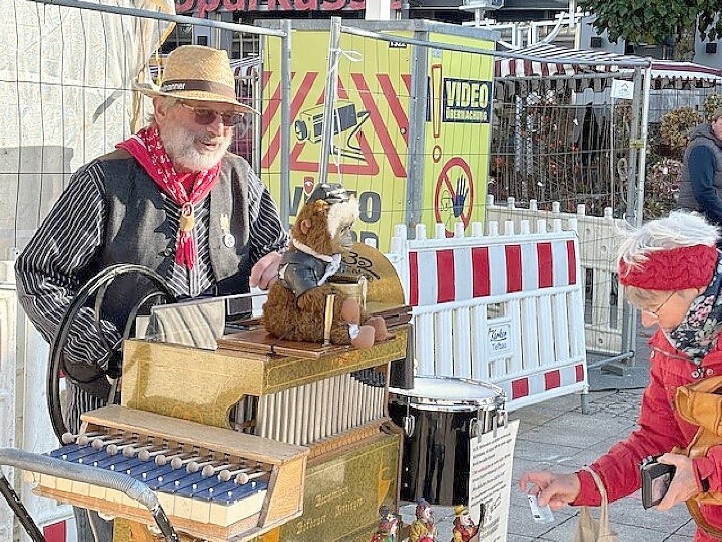 Auricher Heidemarkt lockt mit Traumwetter - Bild 21