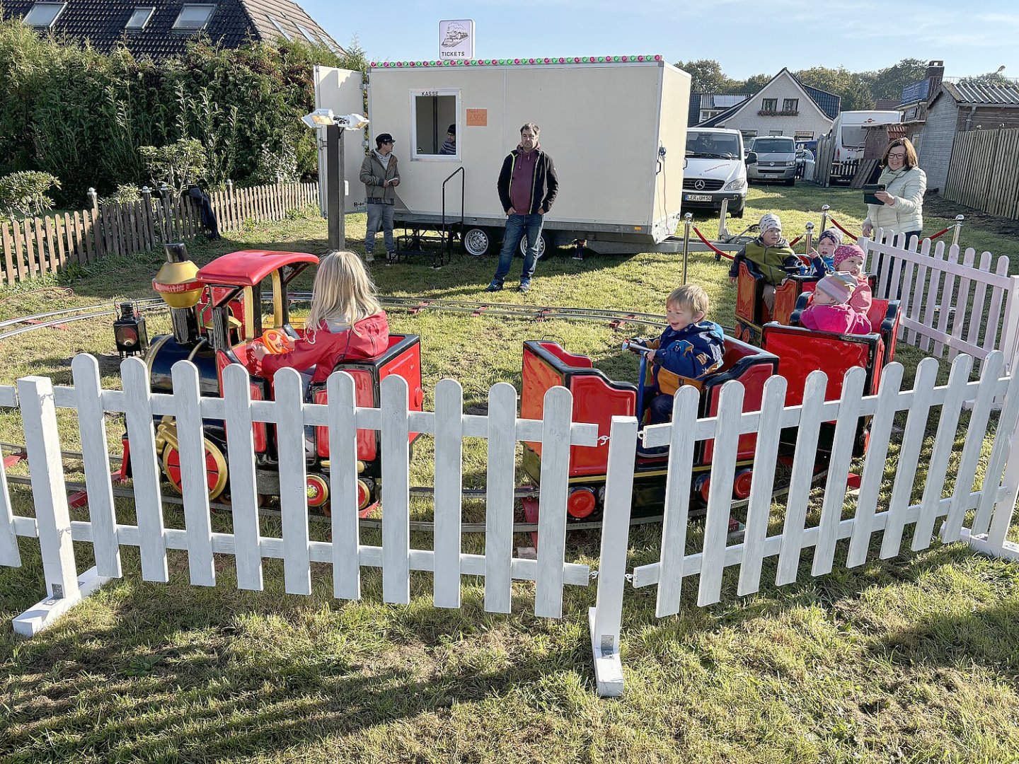 Buurnmarkt lockte wieder viele Gäste an - Bild 7