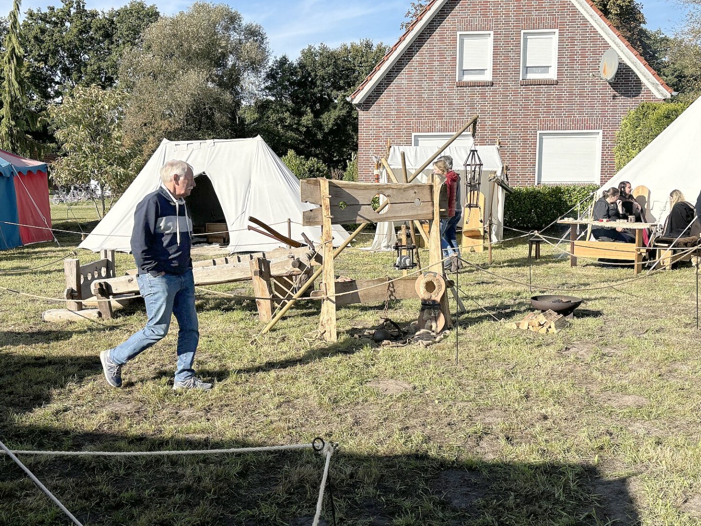 Buurnmarkt lockte wieder viele Gäste an - Bild 16