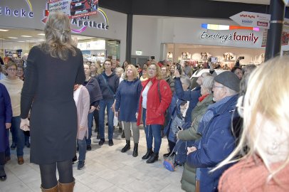 Chor-Flashmob in Leer - Bild 3