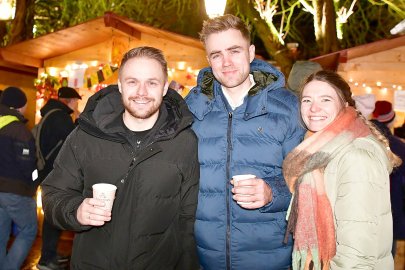 Zu Besuch beim "Lüttje Greetmer Wiehnachtsmarkt" - Bild 8