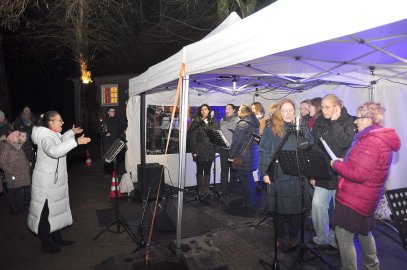 Adventssingen an der Evenburg - Bild 6