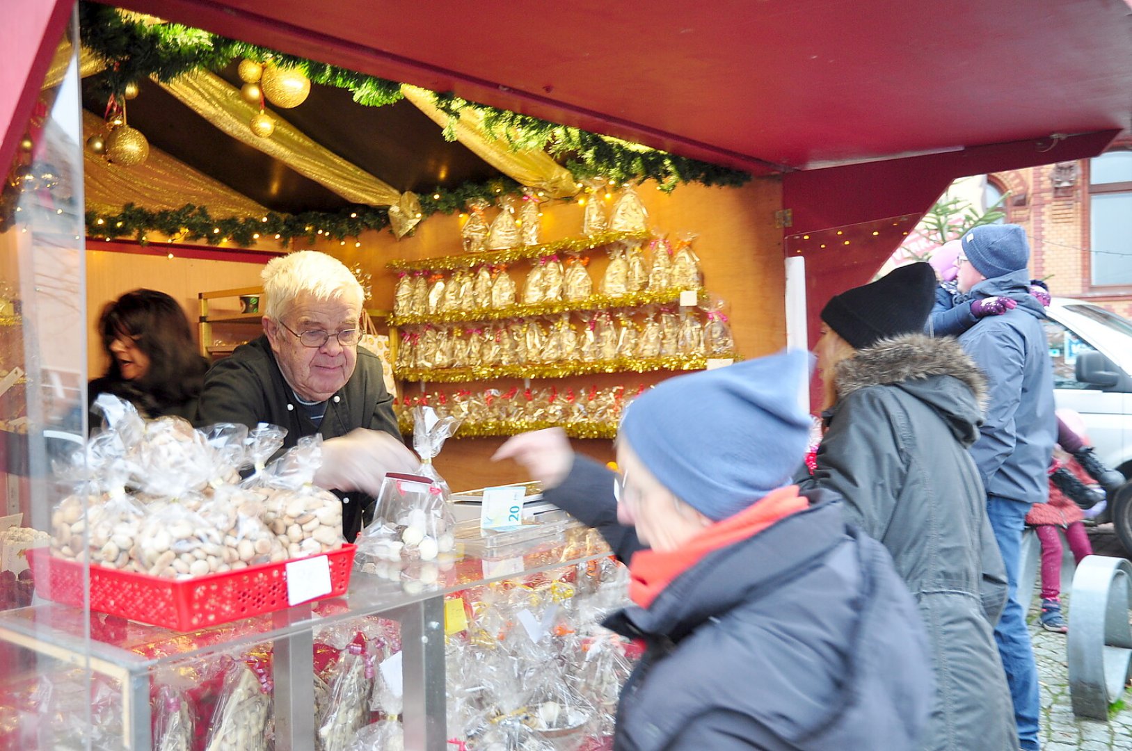 Wiehnachtsmarkt achter d' Waag in Leer - Bild 15