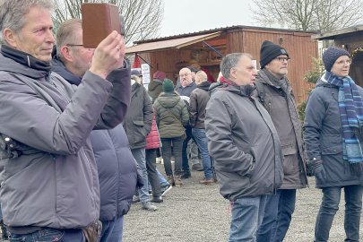 Erfolgreicher Weihnachtsmarkt in Ostrhauderfehn - Bild 3