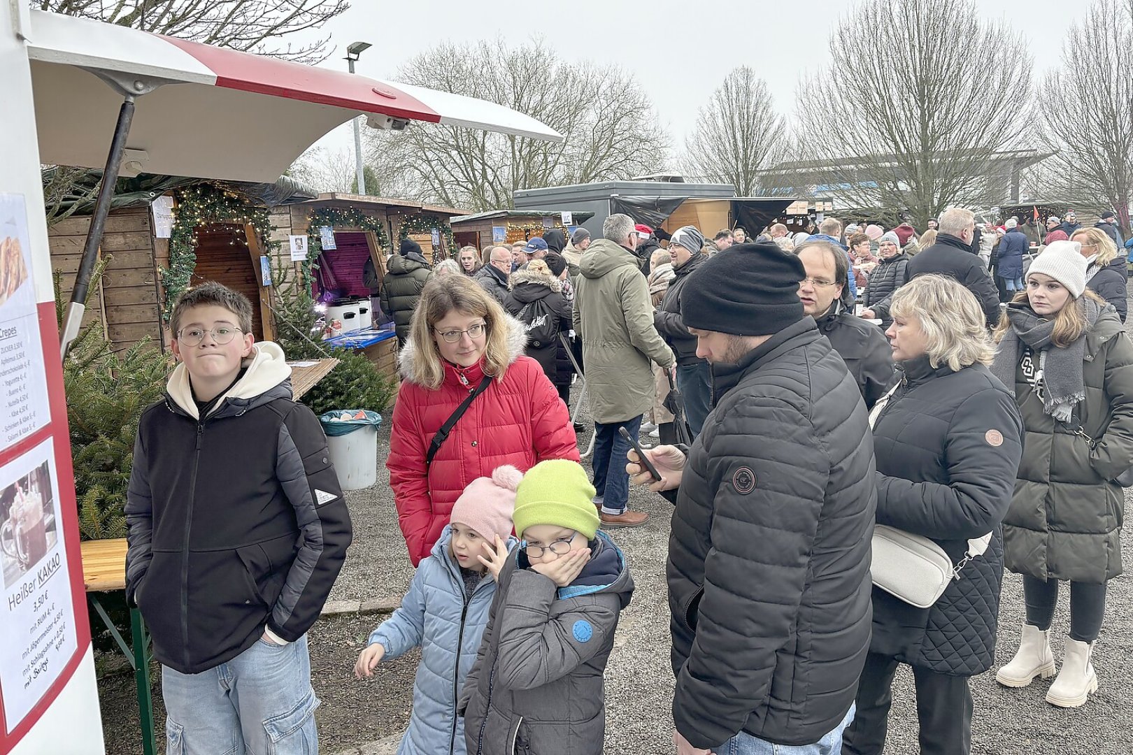 Erfolgreicher Weihnachtsmarkt in Ostrhauderfehn - Bild 14