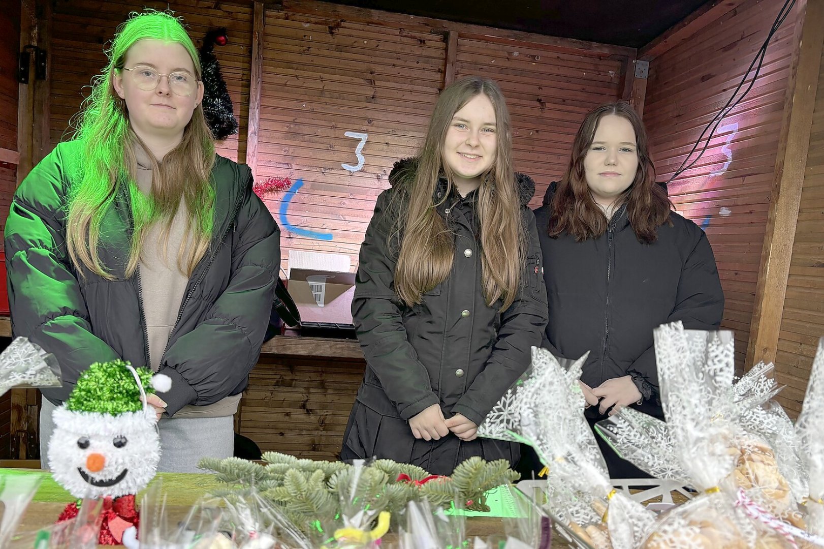 Erfolgreicher Weihnachtsmarkt in Ostrhauderfehn - Bild 19