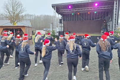 Erfolgreicher Weihnachtsmarkt in Ostrhauderfehn - Bild 42