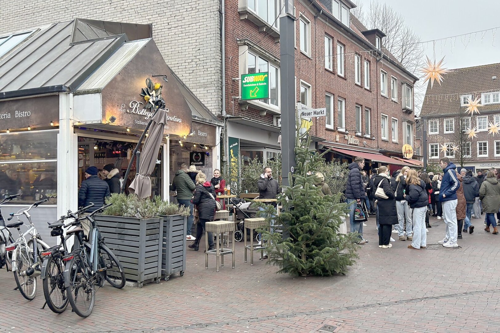 Elführtje zu Silvester in Emden - Bild 10