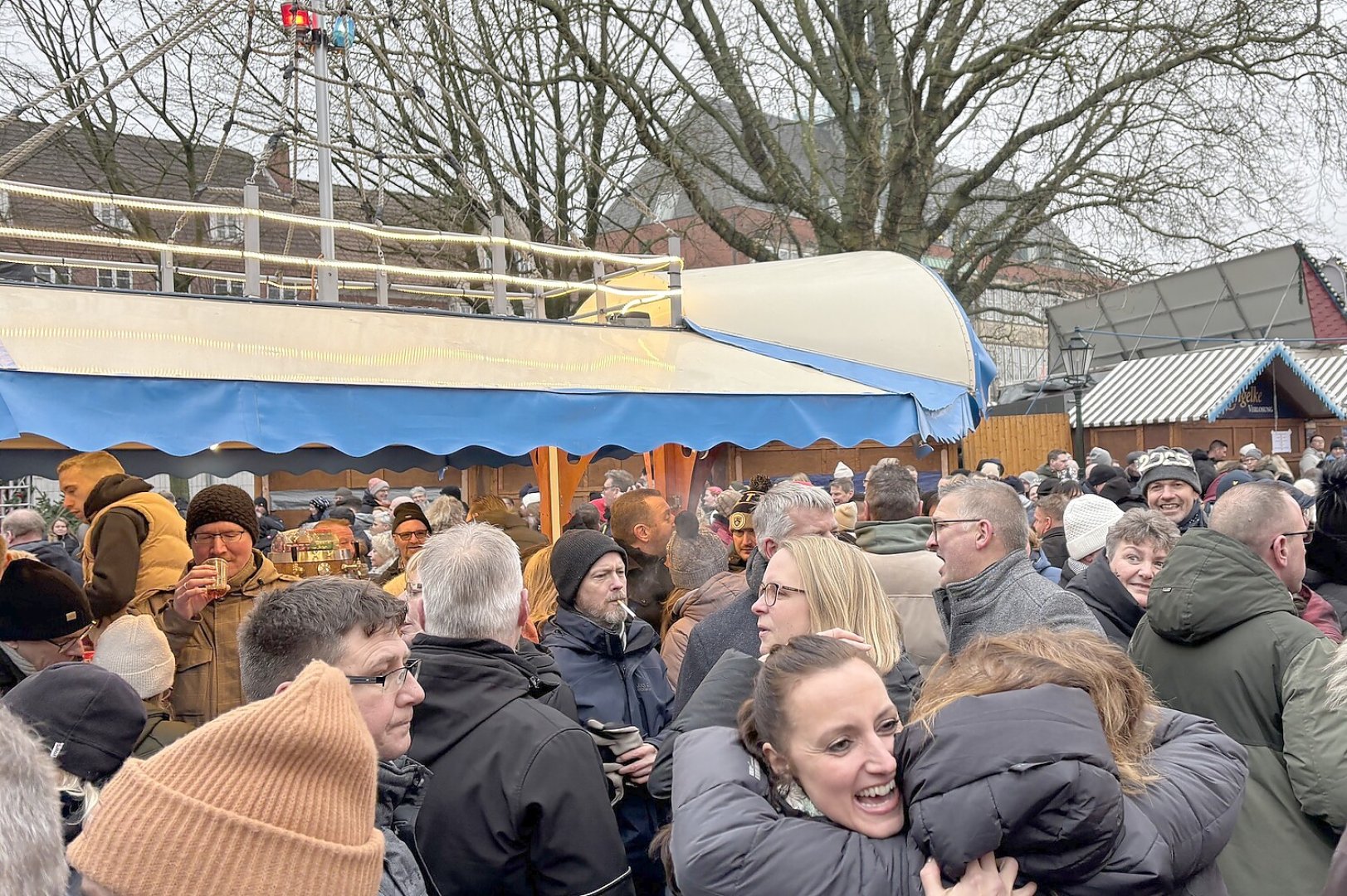 Elführtje zu Silvester in Emden - Bild 19