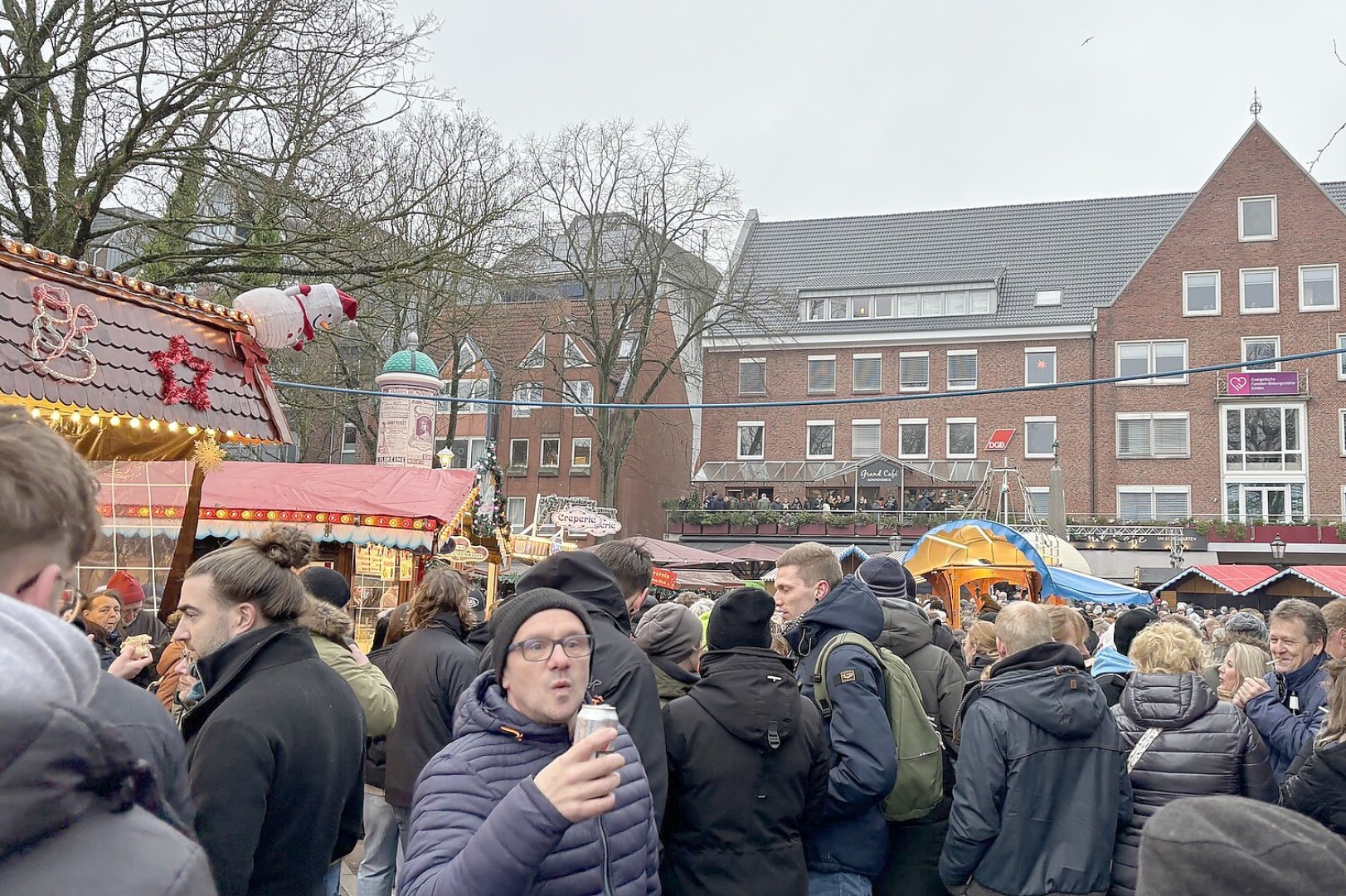 Elführtje zu Silvester in Emden - Bild 30