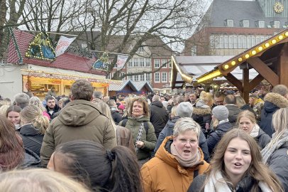 Elführtje zu Silvester in Emden - Bild 32