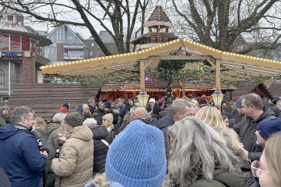 Elführtje zu Silvester in Emden - Bild 36