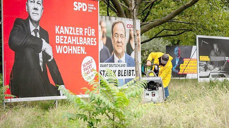 Plakate für die Bundestagswahl in Berlin. Foto: Kay Nietfeld/dpa