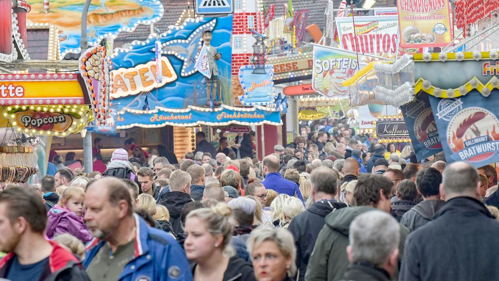 Ein Gallimarkt, wie ihn viele Leeraner und die Besucher aus der Region lieben, wird es in diesem Jahr wohl nicht leben. Foto: Ortgies/Archiv