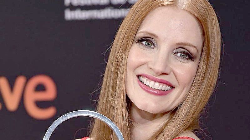 US-Schauspielerin Jessica Chastain wurde in San Sebastián als Beste Hauptdarstellerin ausgezeichnet. Foto: Alvaro Barrientos/AP/dpa