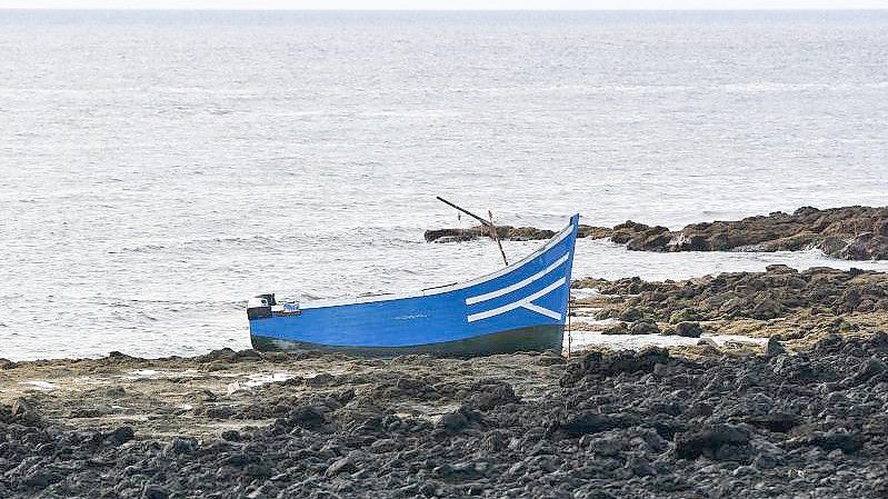 Immer wieder versuchen Migranten, in kleinen Booten von Nordafrika nach Spanien zu gelangen. Symbolbild. Foto: Europa Press/EUROPA PRESS/dpa