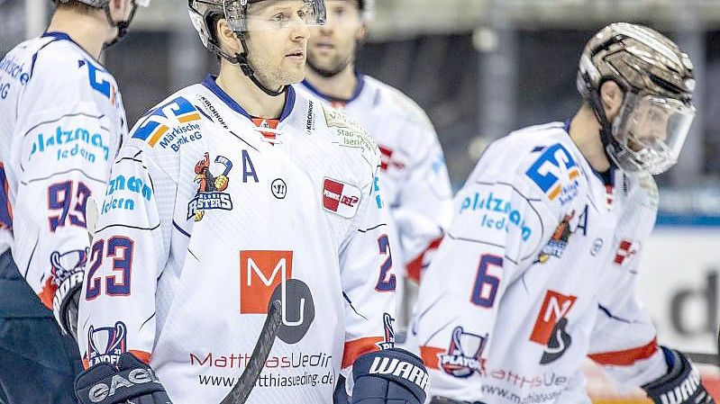 Auch die Iserlohn Roosters müssen in der DEL in Quarantäne. Foto: Andreas Gora/dpa