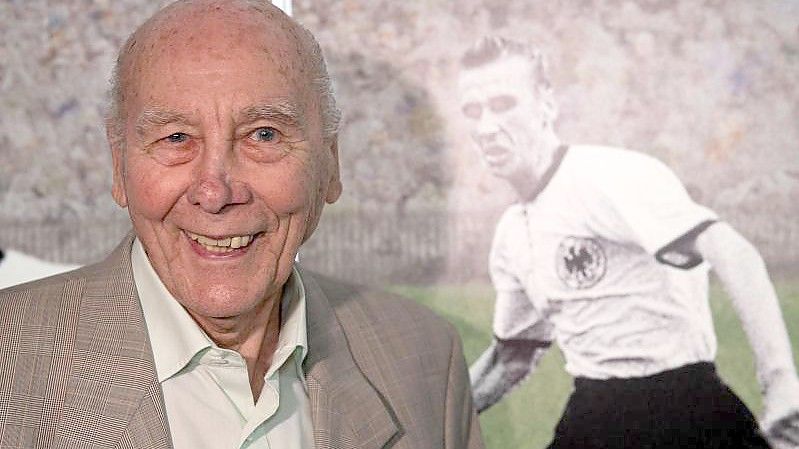 Verstarb im Alter von 89 Jahren als letzter 54er-Weltmeister: Horst Eckel. Foto: Bernd Thissen/dpa