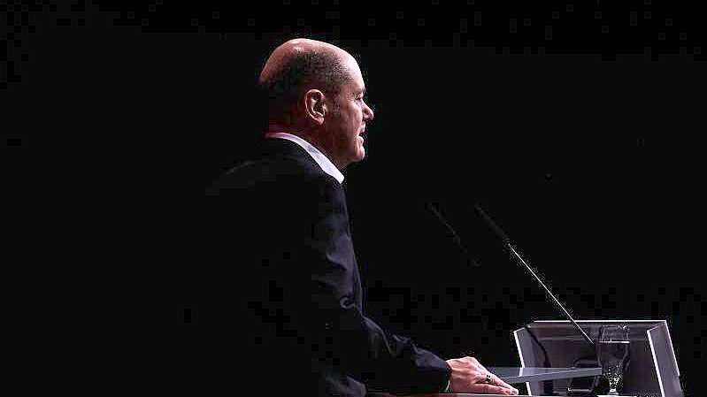 Olaf Scholz am Sonntag beim Berliner SPD-Landesparteitag. Foto: Annette Riedl/dpa