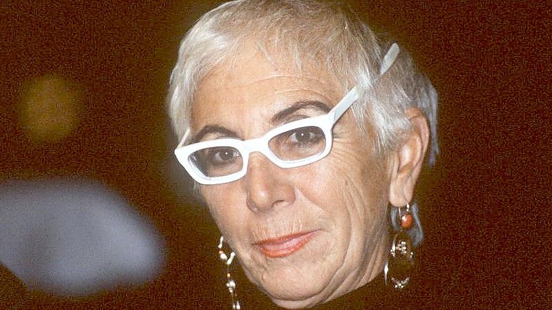 Lina Wertmüller im November 1987 in Berlin. Foto: dpa