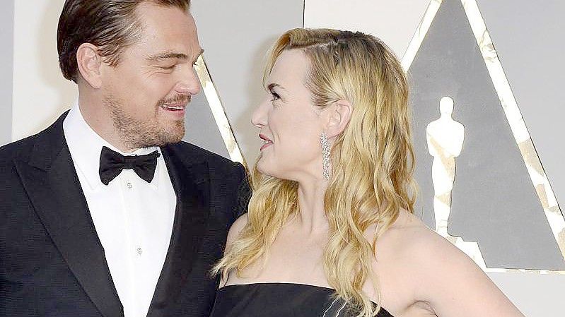 Kennen sich gut: Kate Winslet und Leonardo DiCaprio. Foto: Mike Nelson/EPA/dpa