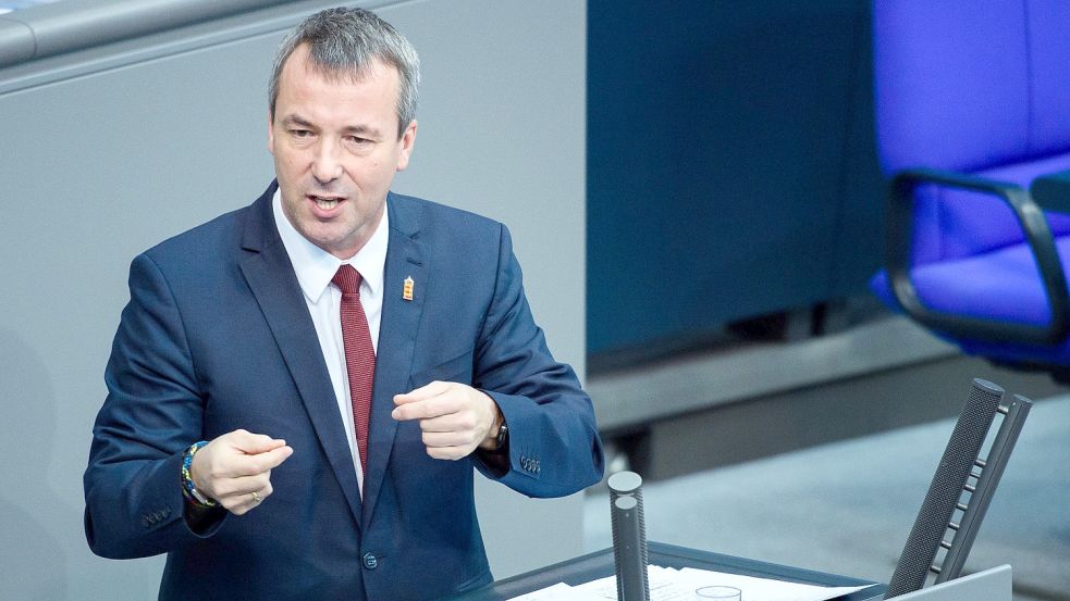 Der ostfriesische SPD-Bundestagsabgeordnete Johann Saathoff ist seit kurzem Parlamentarischer Staatssekretär im Bundesinnenministerium. Foto: Fischer/dpa