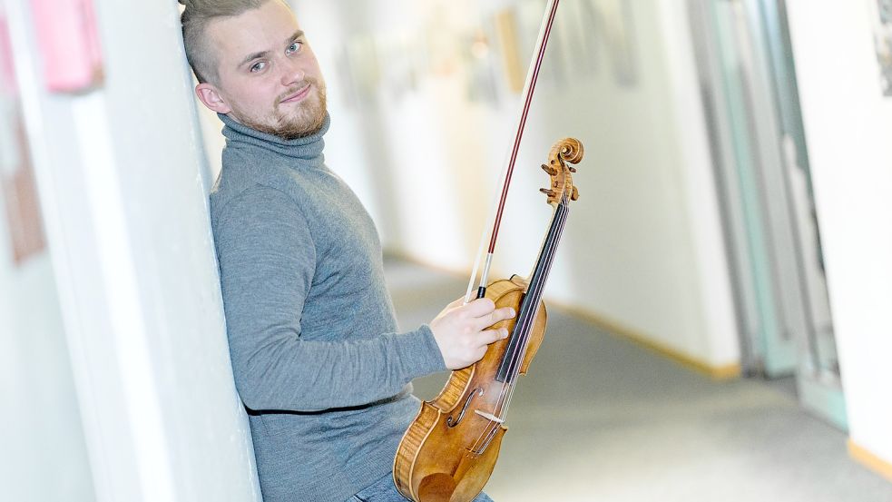 Porträt Dmitry Smirnov, Preisträger Osnabrücker Musikpreis. Foto: Andre Havergo