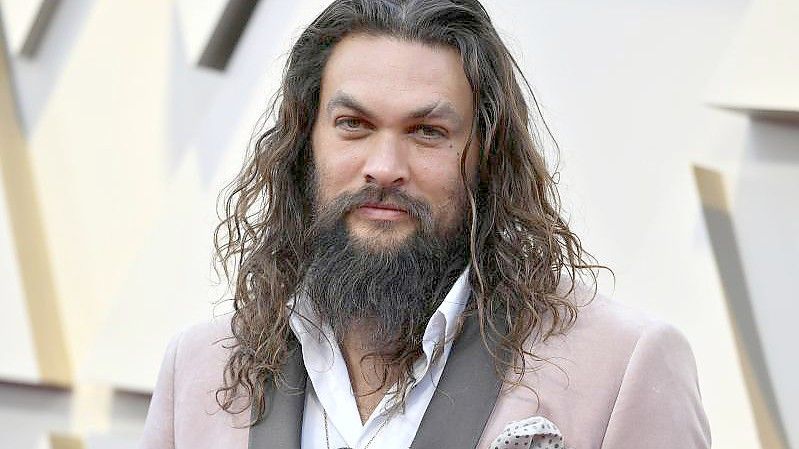 Jason Momoa ist vielen als „Aquaman“ bekannt. Foto: Jordan Strauss/Invision/AP/dpa