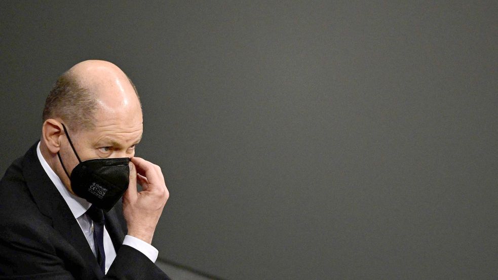 Versteckt sich der Kanzler? Olaf Scholz wird von manchen derzeit als zu zurückhaltend erlebt. Foto: JOHN MACDOUGALL