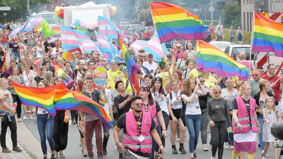 Einen großen CSD wie zuletzt 2018 würde Melly Doden auch in diesem Jahr gerne für Aurich organisieren. Foto: Archiv/Ortgies