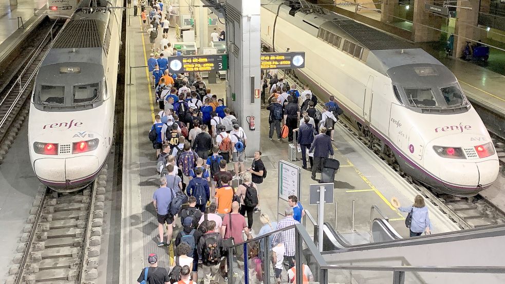 Züge im öffentlichen Nahverkehr sind in Spanien ab September für Zugreisende teilweise kostenlos. Foto: dpa/PA Wire