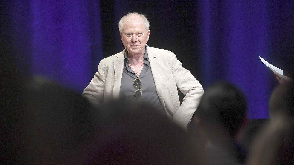 Wolfgang Petersen im Jahr 2019 bei einem Empfang in München. Der gebürtige Ostfriese und Hollywood-Regisseur ist im Alter von 81 Jahren gestorben. Foto: Hörhager/DPA