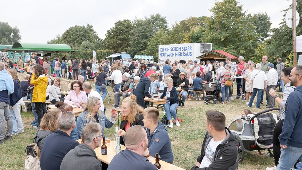 Sehr gut besucht war das 1. Weinfest im Emder Ökowerk. Foto: Hock