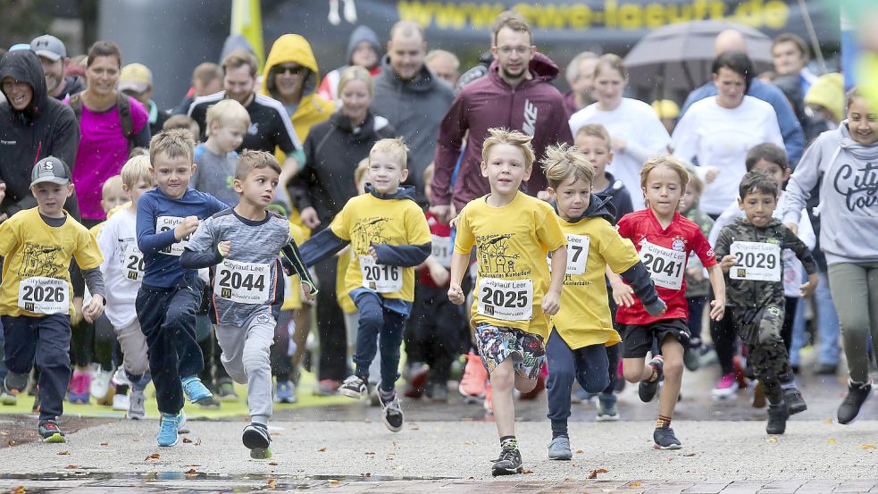 Etliche Kinder und Jugendliche gingen am Sonntag beim Citylauf an den Start. Foto: Doden