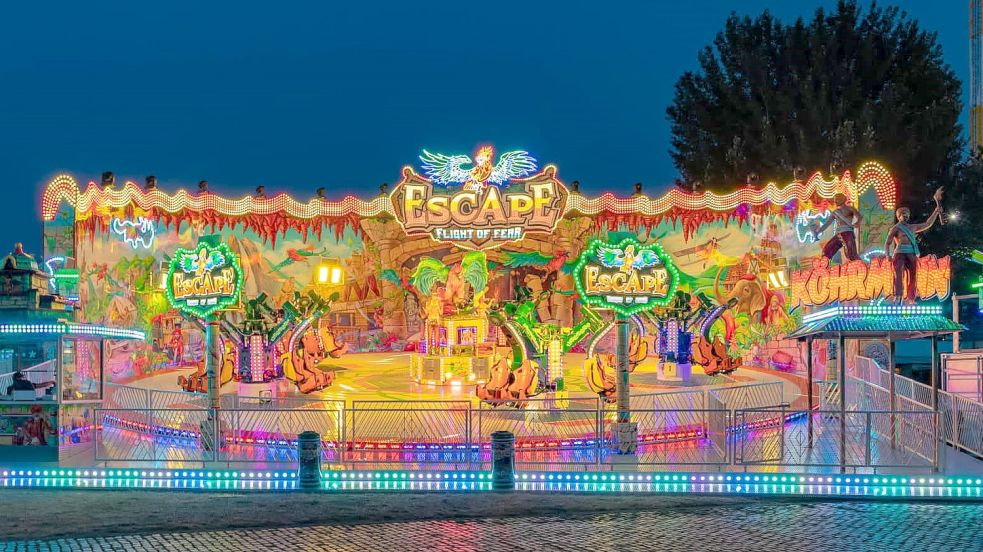 Eine echte Neuheit auf dem Gallimarkt: Erst in diesem Jahr wurde das Fahrschäft „Escape – Flight of Fear“ in Betrieb genommen. Foto: Mark Schumberg