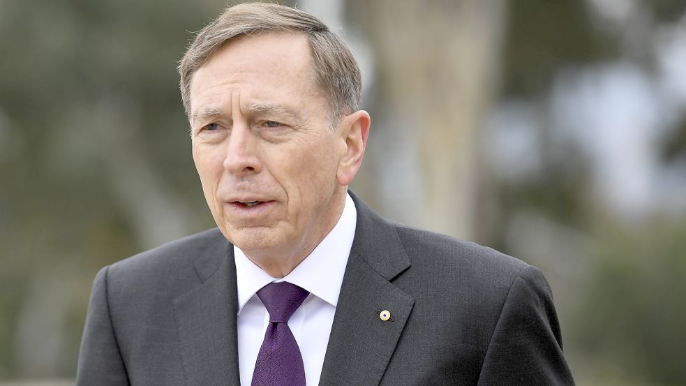 Der ehemalige CIA-Chef David Petraeus prognostiziert eine entschiedene Reaktion der NATO auf einen möglichen Atomwaffeneinsatz Russlands. Foto: imago-images/AAP/LUKAS COCH