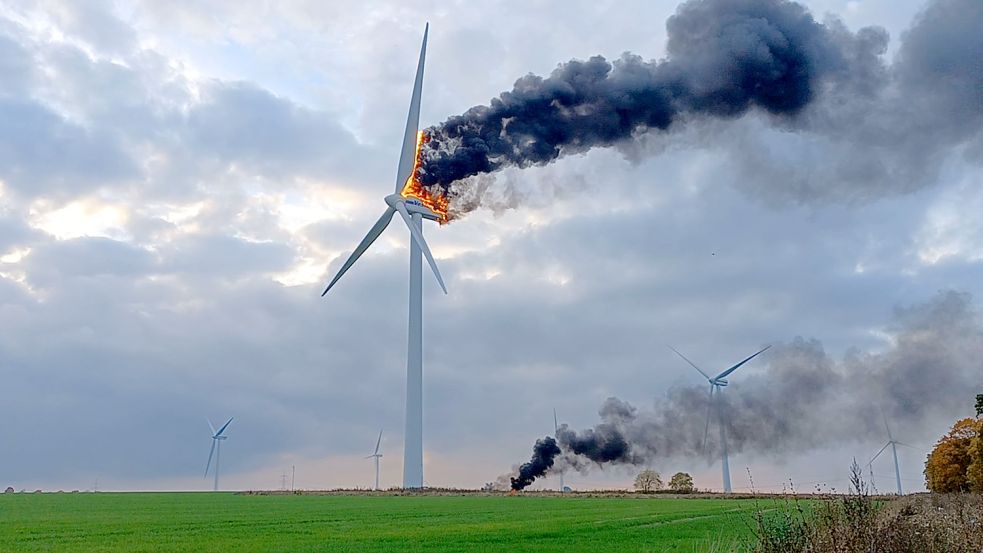 In Brandenburg ist ein Windrad in Flammen aufgegangen. Foto: Michael Brockmöller