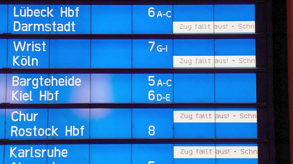 Bei der Bahn kommt es um den Jahreswechsel im Regionalverkehr zu einigen Einschränkungen. Foto: dpa