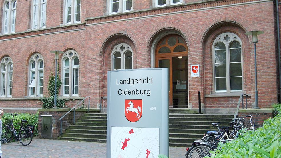 Das Oldenburger Landgericht hob ein früheres Urteil in der Berufungs-Verhandlung auf. Foto: Höffmann